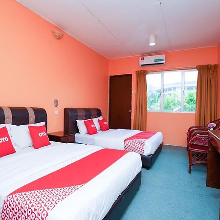 Oyo 44020 Kejora Garden Resort Kampong Pasir Bogak Kültér fotó