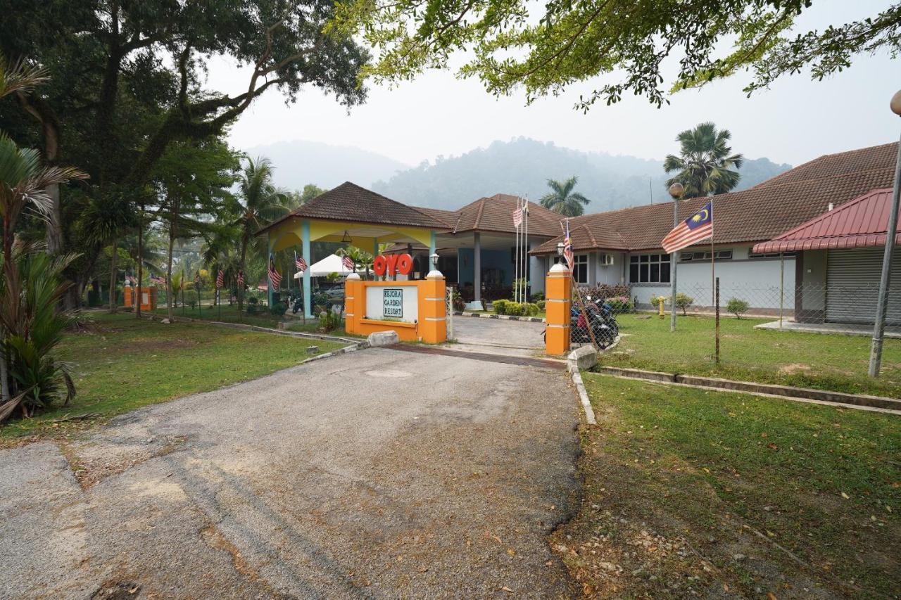 Oyo 44020 Kejora Garden Resort Kampong Pasir Bogak Kültér fotó