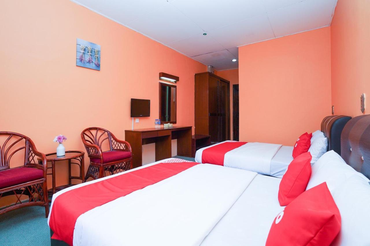Oyo 44020 Kejora Garden Resort Kampong Pasir Bogak Kültér fotó